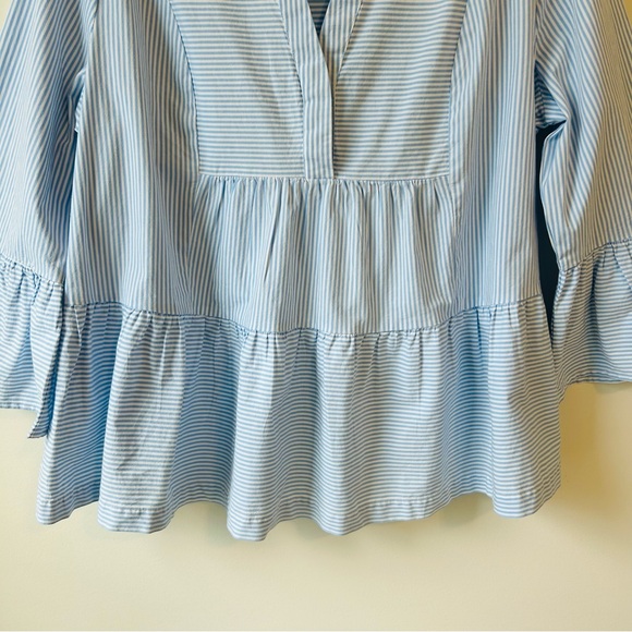 Crown&Ivy Tiered Bell Sleeve Blue White Striped V-neck Sz Large Summer Beach - Picture 5 of 11